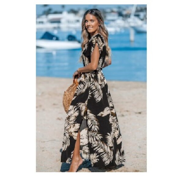 Cupshe Midnight Palm V-Neck Maxi Dress Black / M - Picture 2 of 5